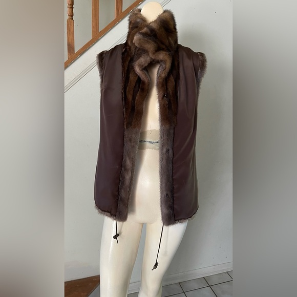 Mink fur vest NWT - Picture 7 of 10